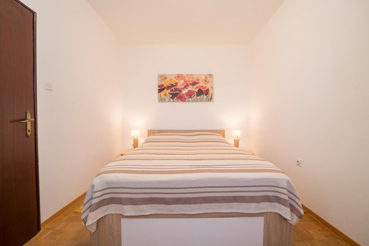 Appartement Red Karmenita