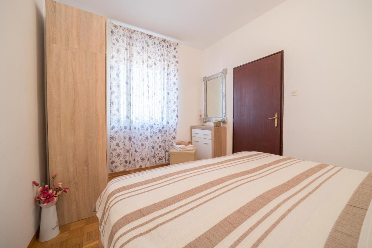 Red Karmenita Apartament Umag